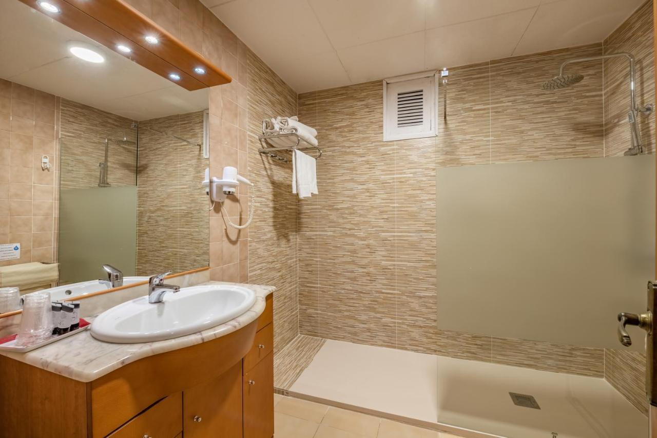Hotel Sausa Vilafreser Ngoại thất bức ảnh