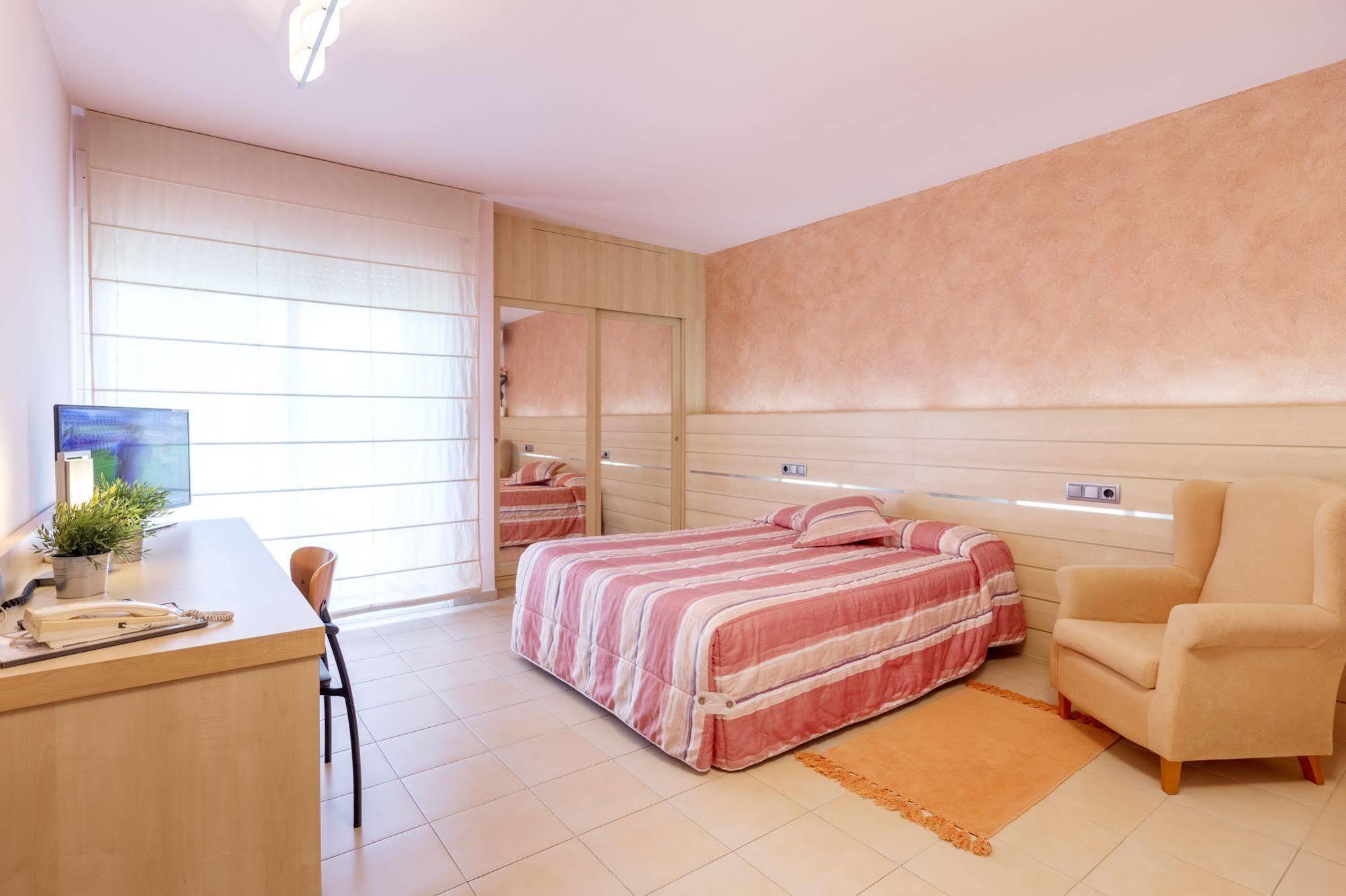 Hotel Sausa Vilafreser Ngoại thất bức ảnh
