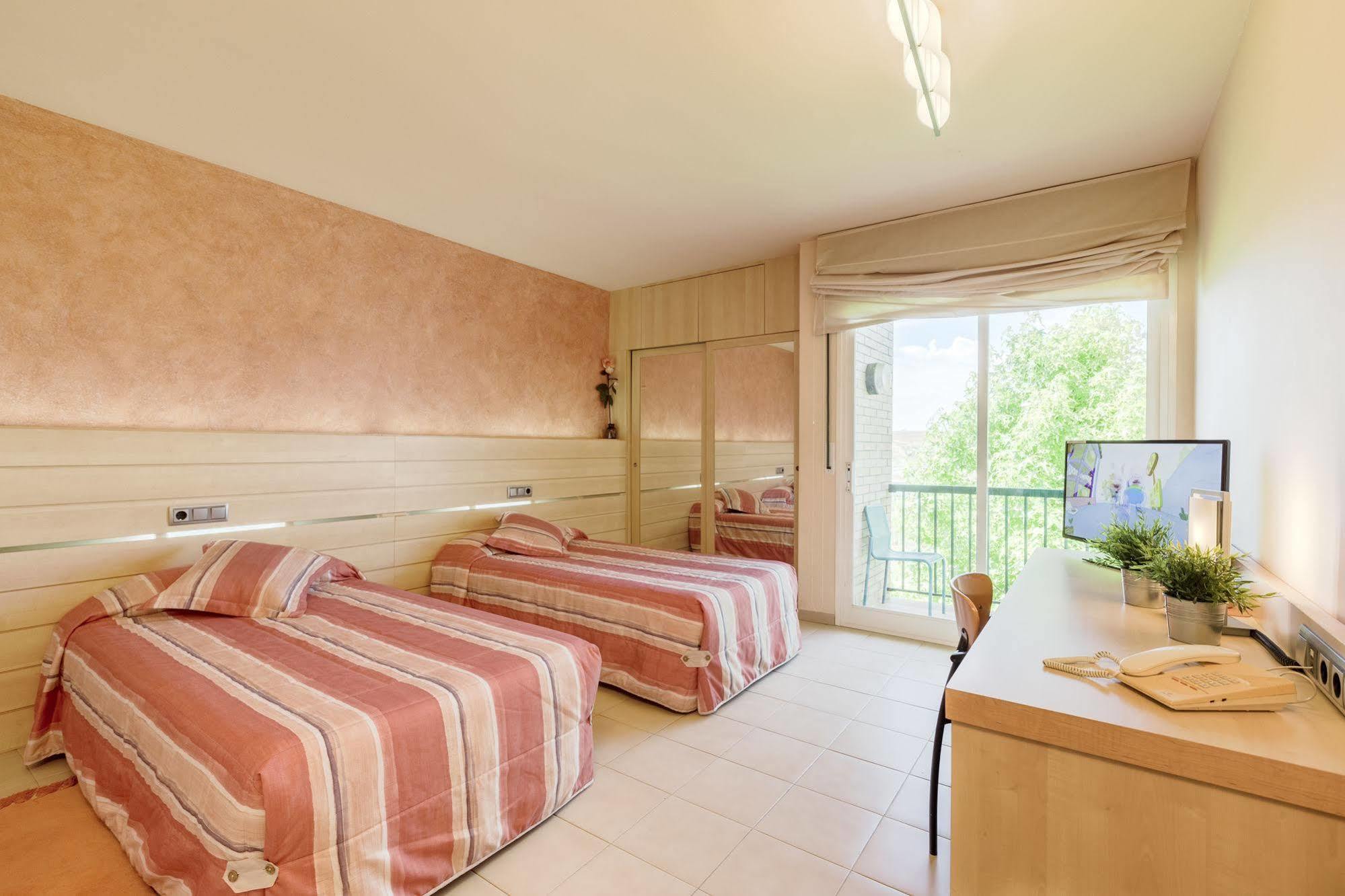 Hotel Sausa Vilafreser Ngoại thất bức ảnh