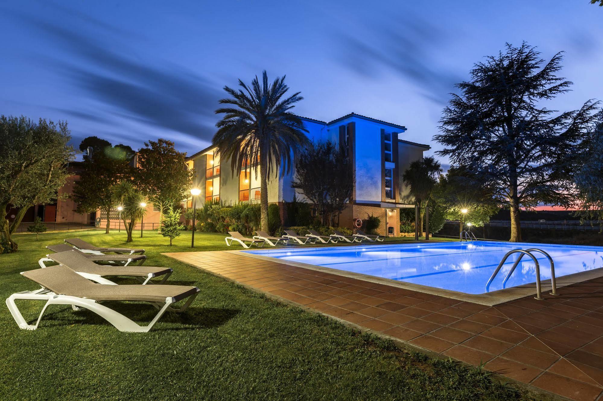 Hotel Sausa Vilafreser Ngoại thất bức ảnh